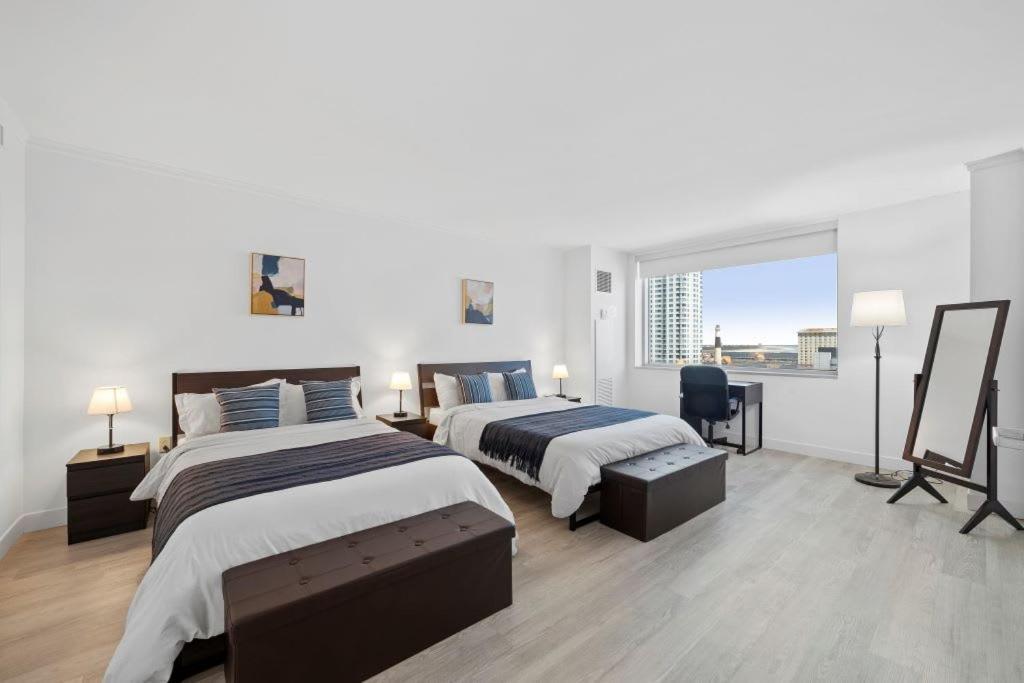 Apartment Two Bold Beachfront By Cozysuites