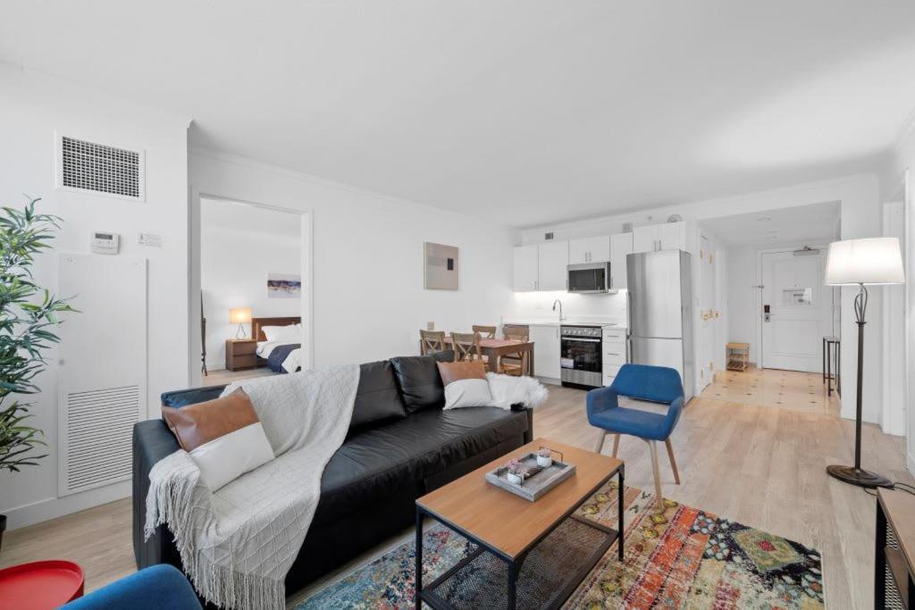 Apartment Two Bold Beachfront By Cozysuites